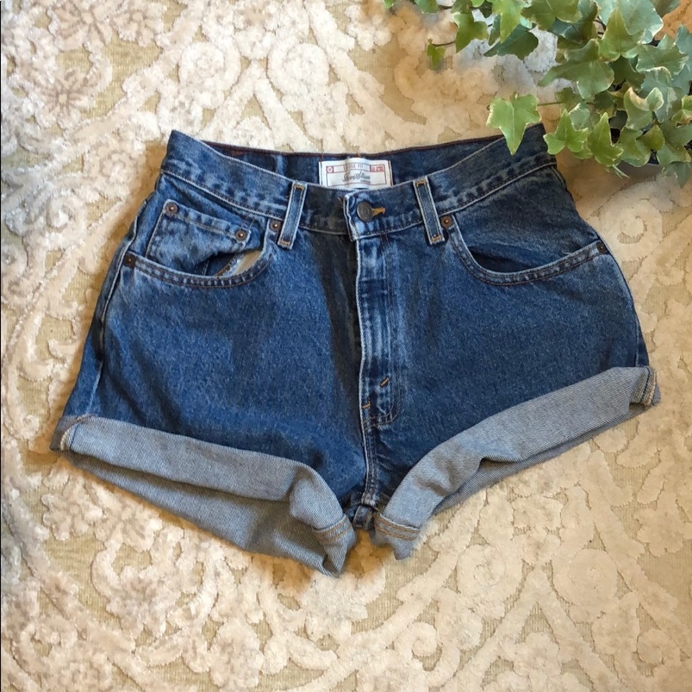 Levi’s cut-off denim shorts